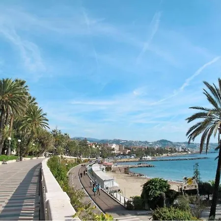 Casa Vacanze Il Girasole Sanremo Exterior photo